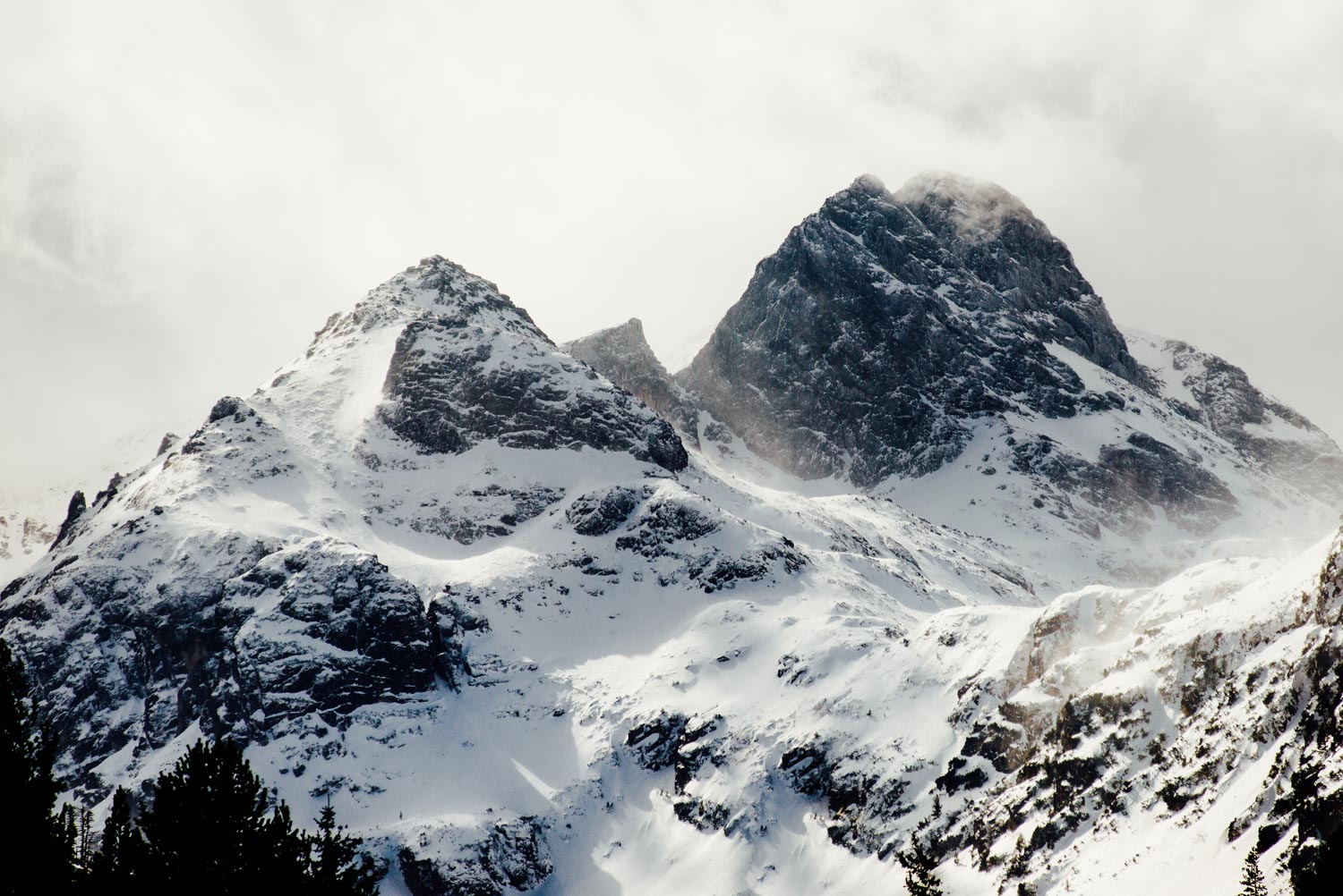 Malyovitsa peak taken at 200mm f5.6