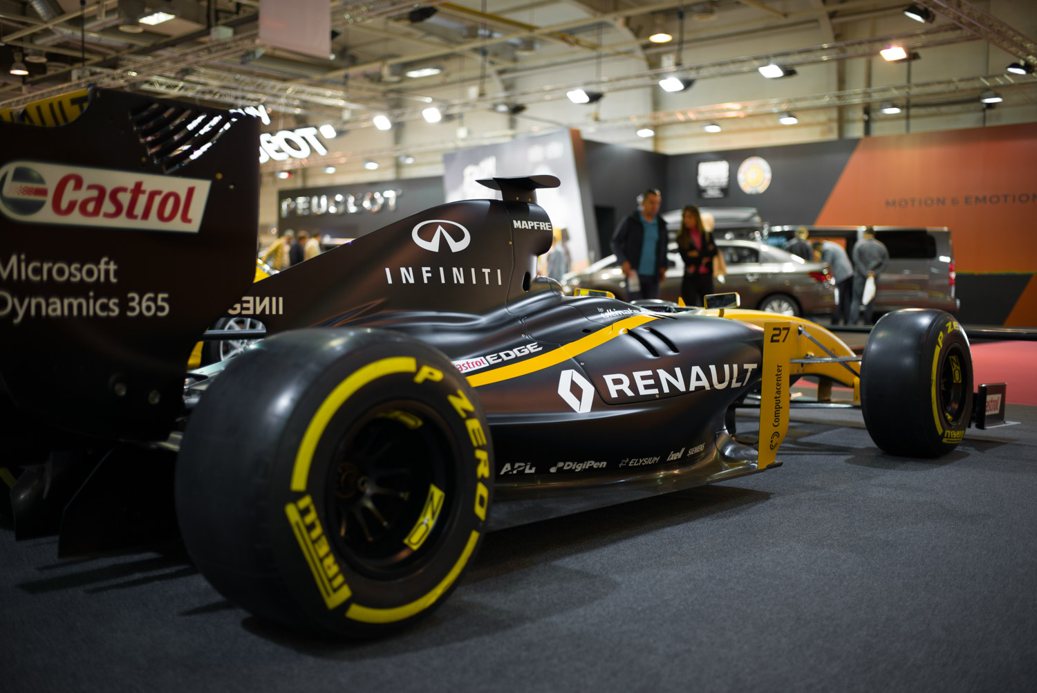 Renault F1 car R.S. 17