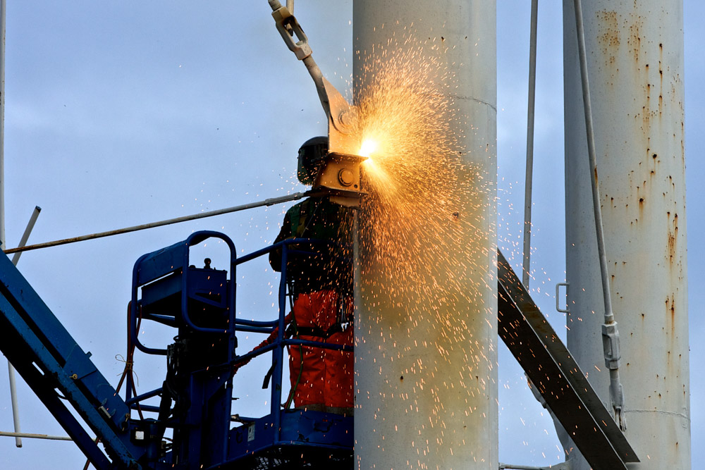 oxy-fuel cutting Water tower demolition - Freeland Construction