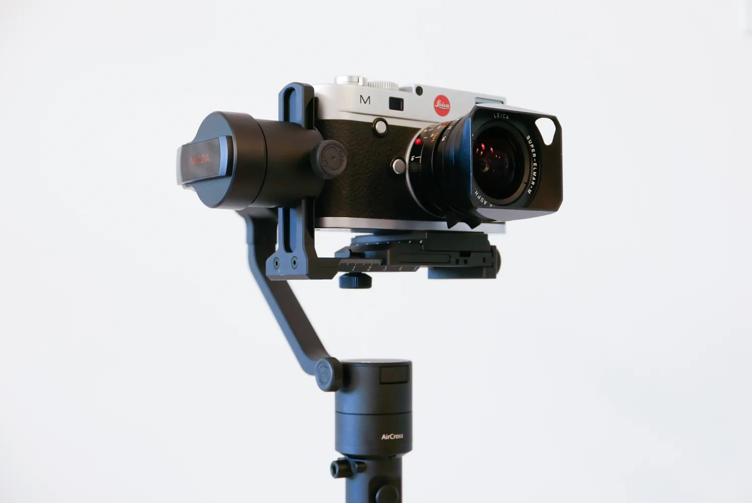 Leica M on MOZA AirCross gimbal